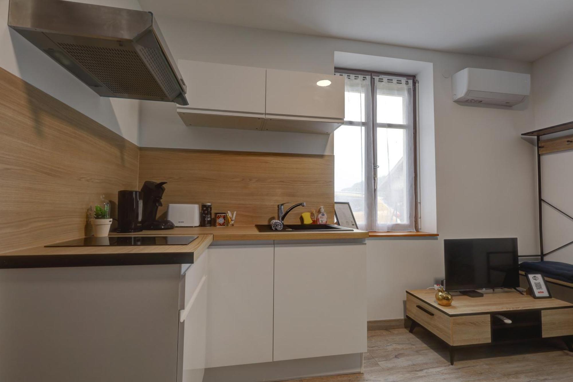 Le Westy 2 Daire Hieres-Sur-Amby Dış mekan fotoğraf